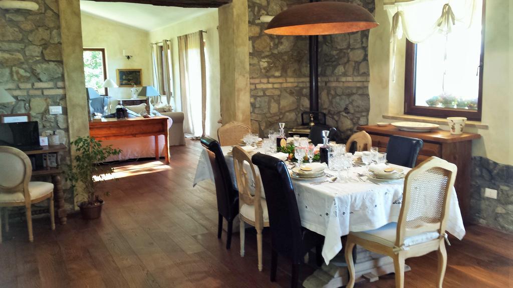 Agriturismo Sugheretello Semproniano Exteriér fotografie